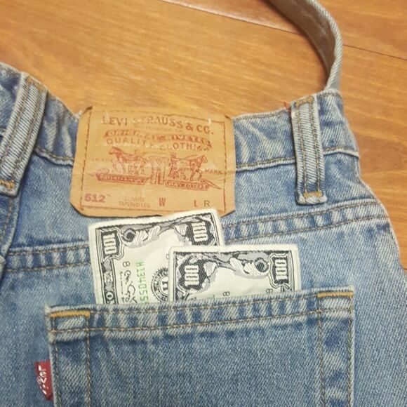 LEVI'S Custom Denim Flag Money Crossbody Handbag - Picture 5 of 6